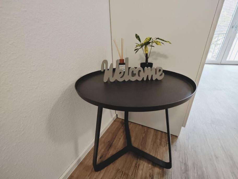 Ticasa Wave-Zentral-Outlet-Aufzug-Stylisch-Unique Metzingen  Esterno foto